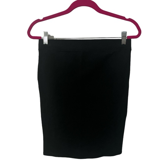 Old Navy Dresses & Skirts - Old Navy Women’s Solid Knit Pencil Skirt - Black - Size S/P/P - EUC